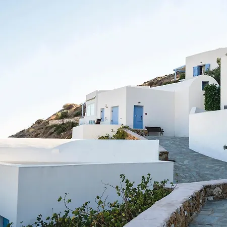 Apollon Village 3*