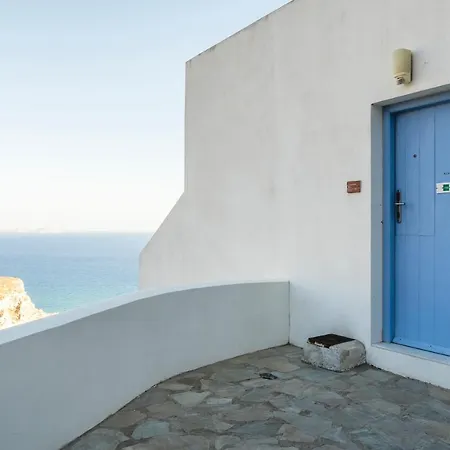 Apollon Village 3* أنافي