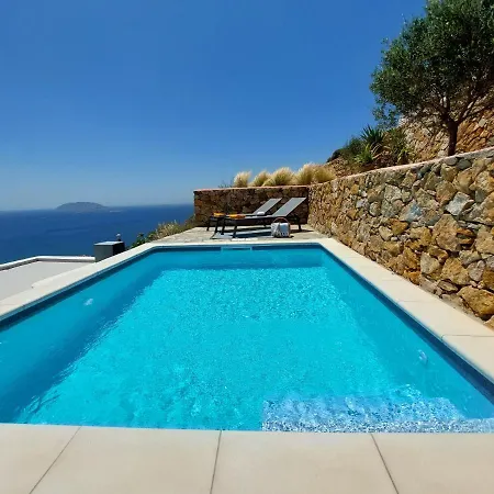 Apollon Village فندق 3*