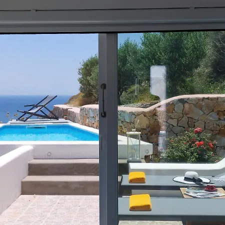 Apollon Village 3*