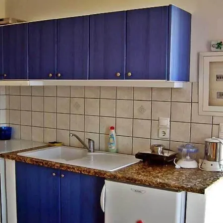 Apollon Village 3* أنافي