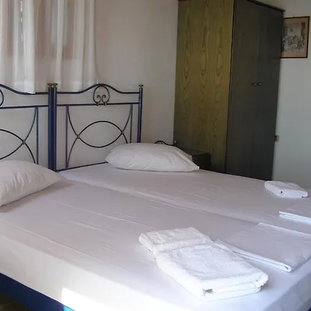 فندق Apollon Village أنافي