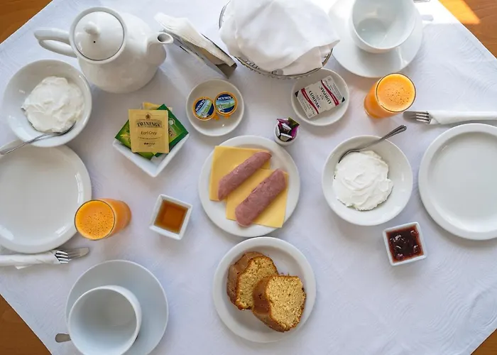 Apollon Village 호텔