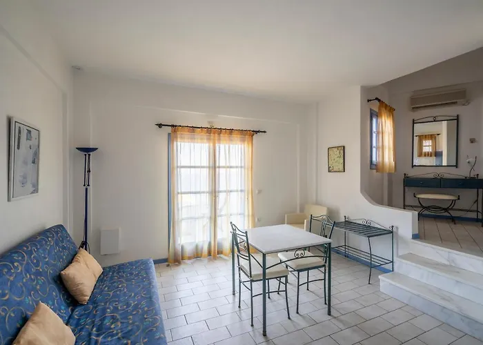 Apollon Village 3* 아나피