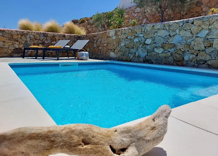 호텔 Apollon Village