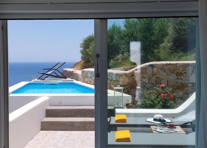 Apollon Village 3*